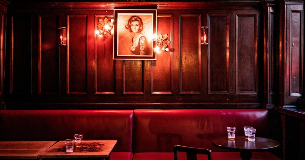 Book Review: ‘The Palm House,’ by Gwendoline Riley