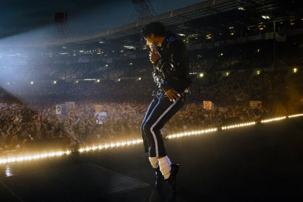 Jaafar Jackson as Michael Jackson in Michael.