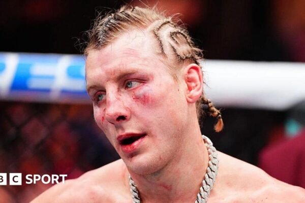 Ronda Rousey faces off with Gina Carano