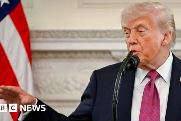 Trump buys time for Iran deal after frantic day of diplomacy