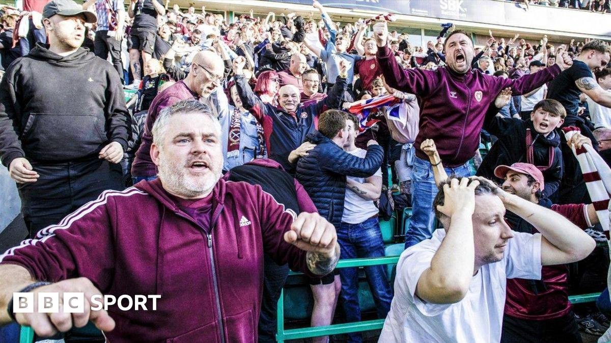 Hearts fans celebrate