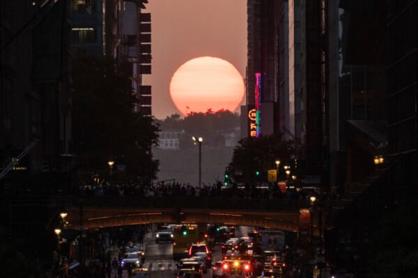 New York City’s Manhattanhenge is Back: When, Where and How to Watch