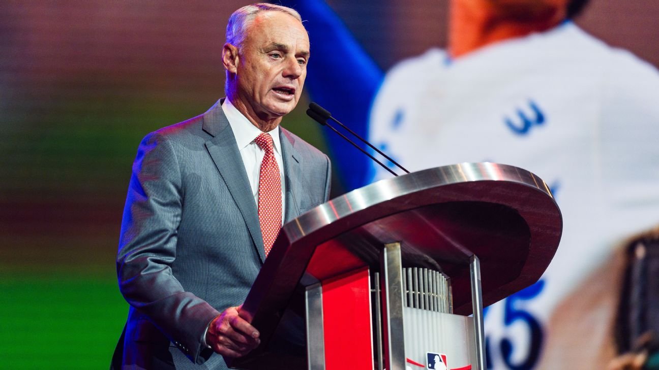 ⚾ Passan breaks down baseball's CBA battle