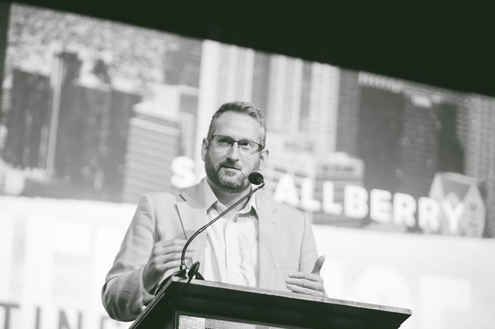 Pastor exits Nashville church, Keller Center over ‘inappropriate relationship’ with man