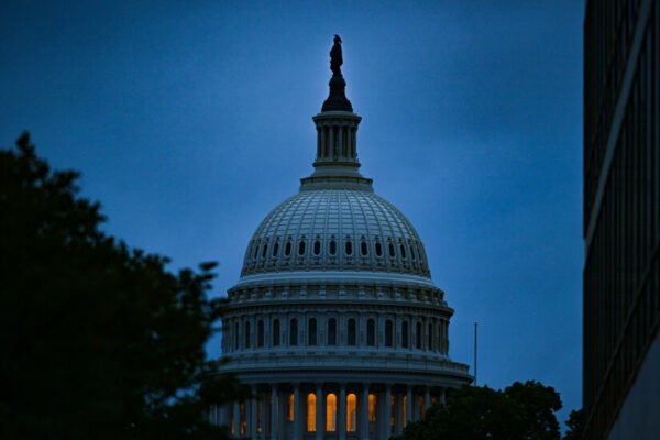 Powerful A.I. Super PACs Duel Over the Midterms: ‘This Is a War’