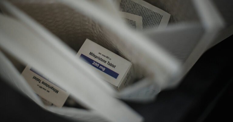 Supreme Court Temporarily Restores Access to Abortion Pill by Mail