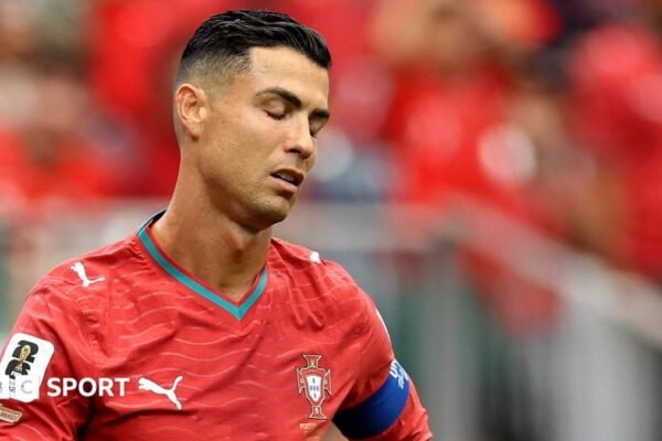 'The team needs to score, not you' – Ronaldo struggles as rivals sparkle