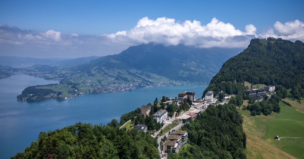A Glamorous Swiss Resort Hosts Officials for U.S.-Iran Talks