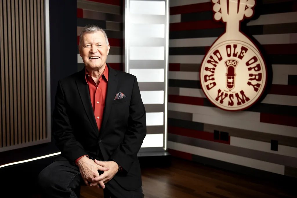 Bill Cody, Longtime WSM Radio Host and Grand Ole Opry Announcer, Dies at 67