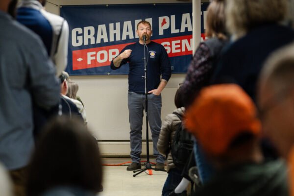 Democrats in Congress Grapple With Concerns Over Platner Allegations