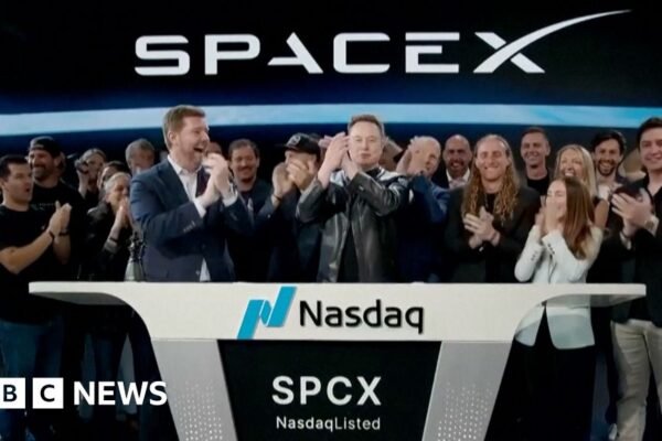 Elon Musk gets public trading of SpaceX under way from Texas