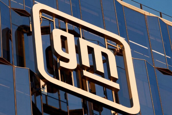 G.M. Plans to Develop Energy Storage Batteries as E.V. Sales Flag