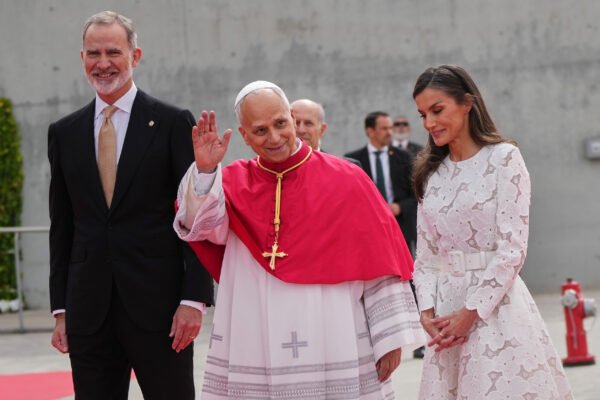 In Spain, Pope Leo XIV urges Europe to overcome polarization