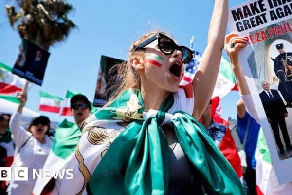 Iranian-Americans protest against Iran team at World Cup
