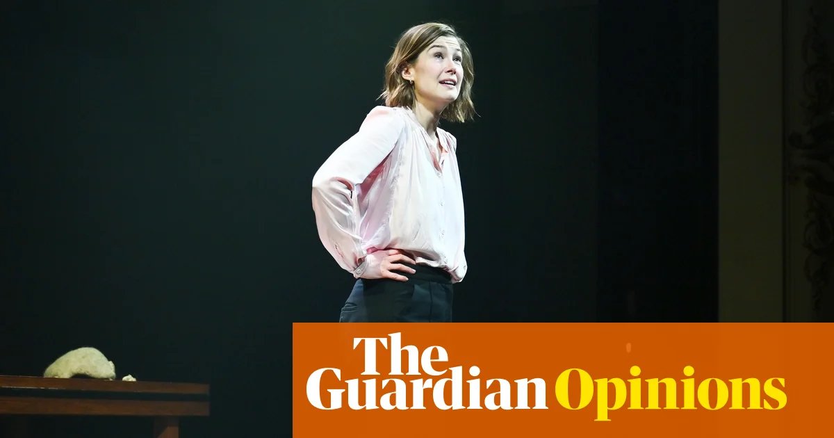 Oi! You in the stalls! Put that phone away and surrender to the art | Nadia Khomami