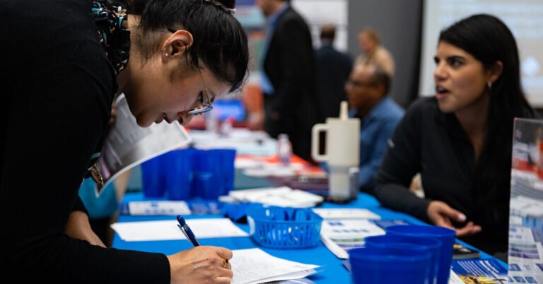 With Jobs Market Stable, Fed Is Focusing on Inflation Over Rate Cuts