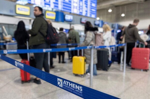 EU’s border check needs complete ‘overhaul’, says Greek airports chief