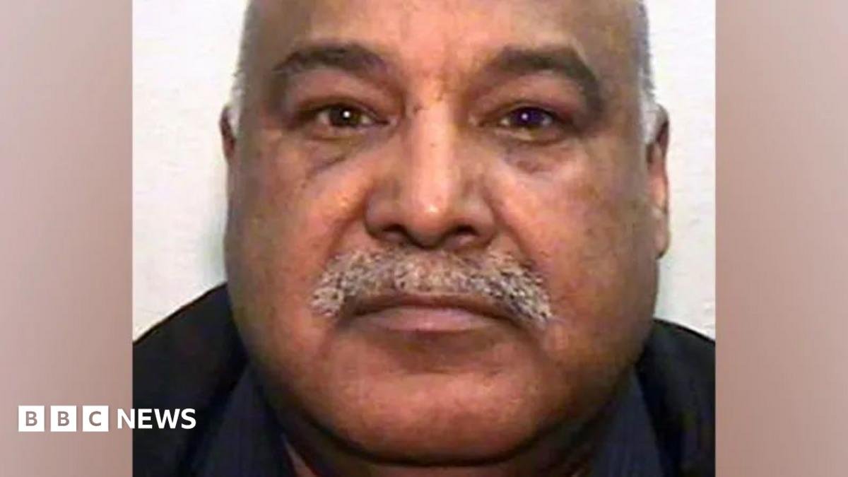 Mahmood to set out plan to deport grooming gang leader