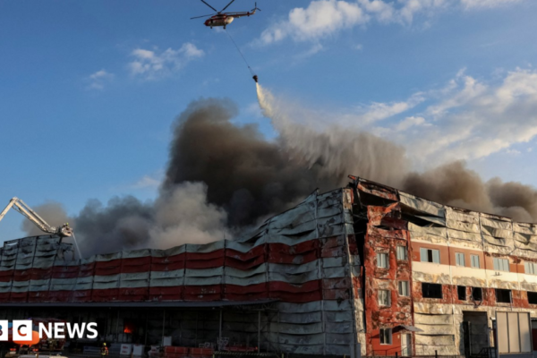 Russia launches major ballistic missile attack on Ukrainian cities