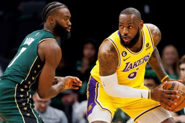 Sources: 76ers, with Brown on board, eye LeBron