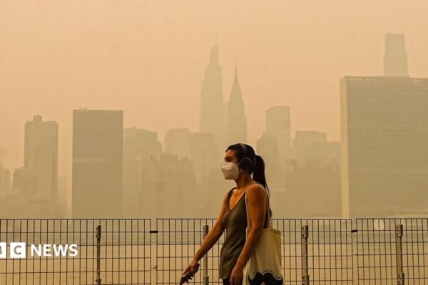 Trump threatens new Canada tariffs over fires sending 'filthy' air into US cities