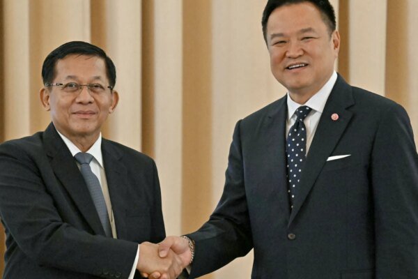 Myanmar leader visits Thailand in bid to bolster international legitimacy