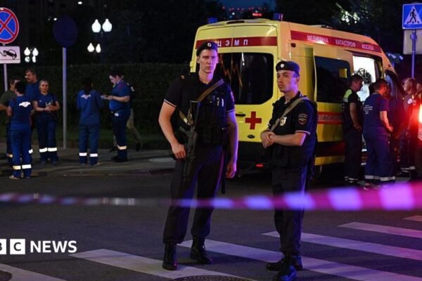 Three killed in Moscow restaurant explosion
